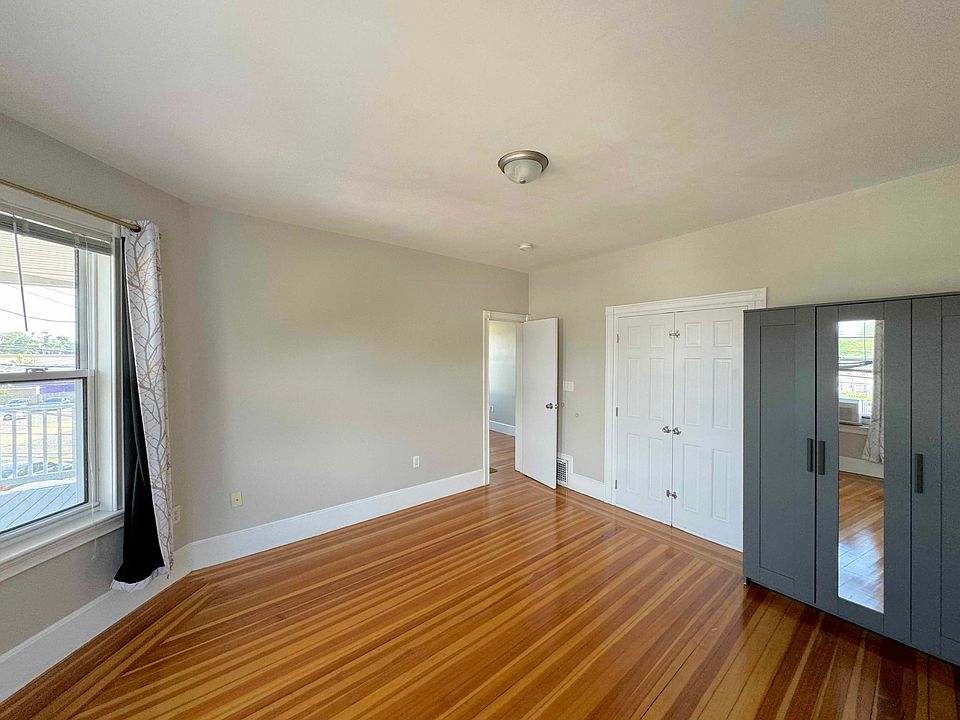 Big bedroom 1