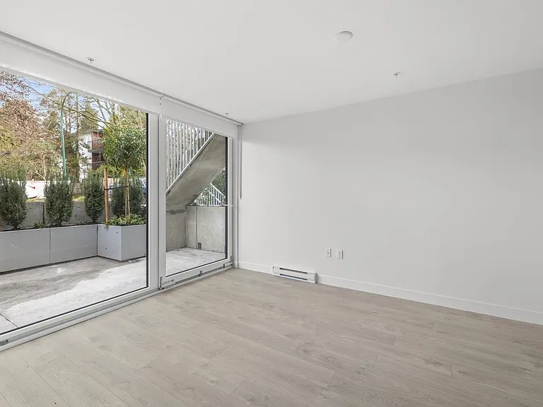 312 E 15th Ave — Photo 13