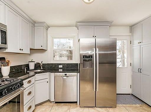 1st image of 139 Pacella Dr