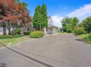 335 Tanner Ave, Hatboro, PA 19040