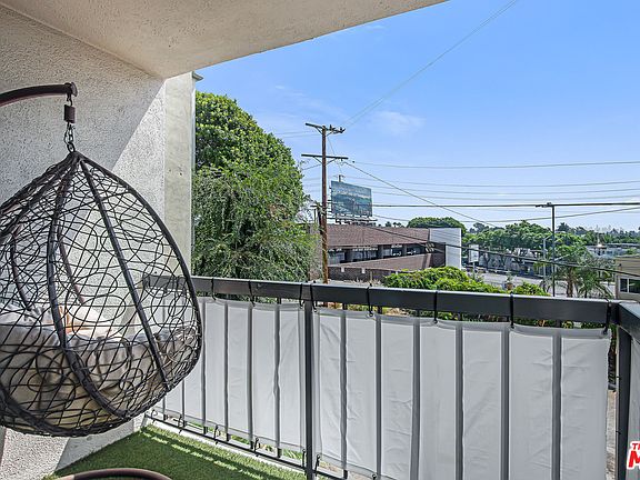 3rd image of 8535 W West Knoll Dr APT 115