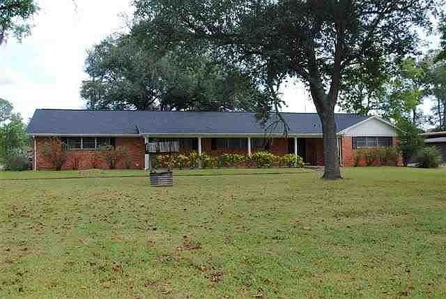 1st image of 131 E Caldwood Dr