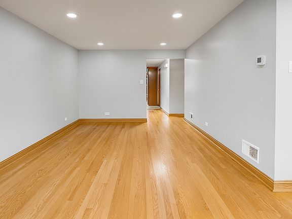 5th image of 5148 S Nordica Ave