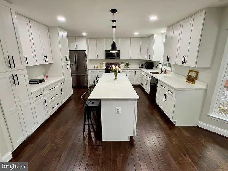 1019 John Paul Jones Dr — Photo 11