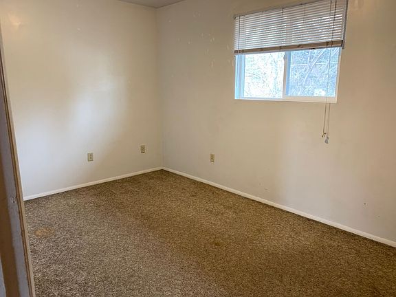 5th image of 1409 S Willson Ave Unit A-d