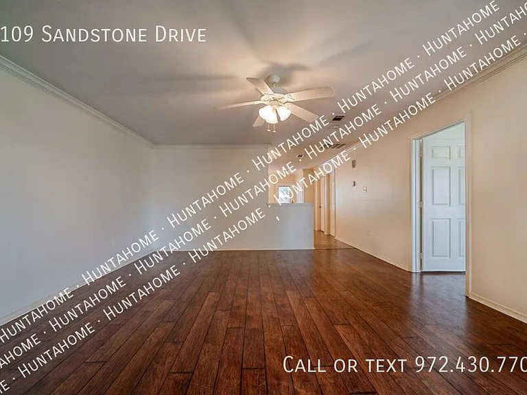 2109 Sandstone Dr — Photo 2