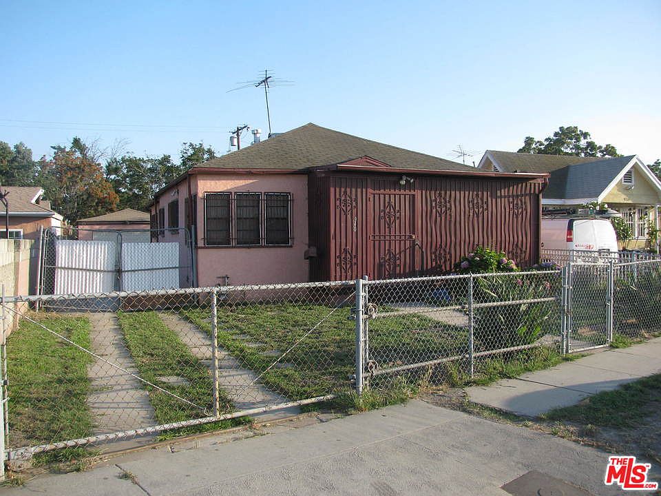 1st image of 940 E Lanzit Ave