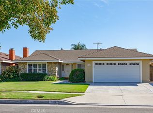 1108 E Park Ln, Santa Ana, CA 92705