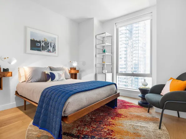 225 East 39th Street image 6 of 29