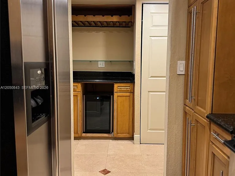 9301 SW 92nd Ave #212-B — Photo 5