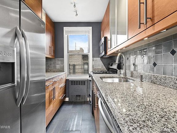 3rd image of 330 Haven Ave APT 6C
