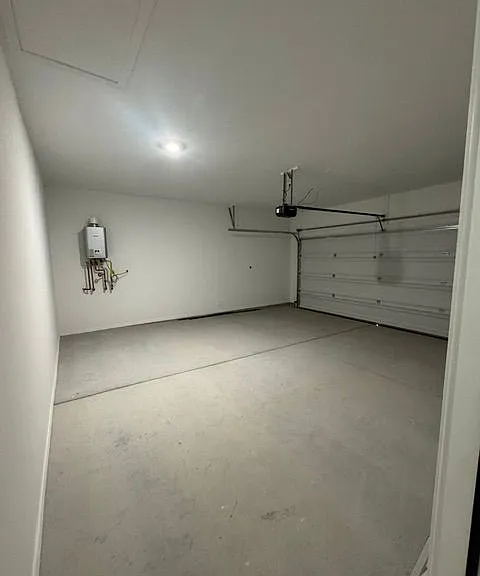 10004 N Guayacan Trl — Photo 2