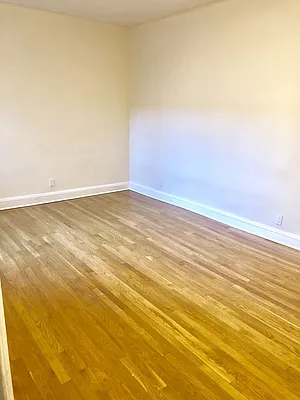 Rented by Silverstreet RE LLC | media 4