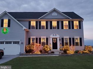 4233 Grandview Rd, Hanover, PA 17331