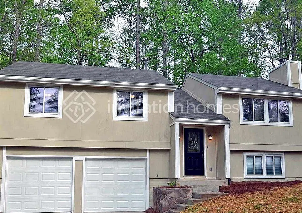 2197 N Landing Way Marietta, GA 30066 — Photo 1