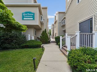 Glen Towne Commons, Stamford, CT 06906