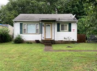 2823 Fairmont St, Paducah, KY 42003