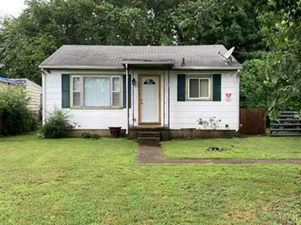 2823 Fairmont St, Paducah, KY 42003