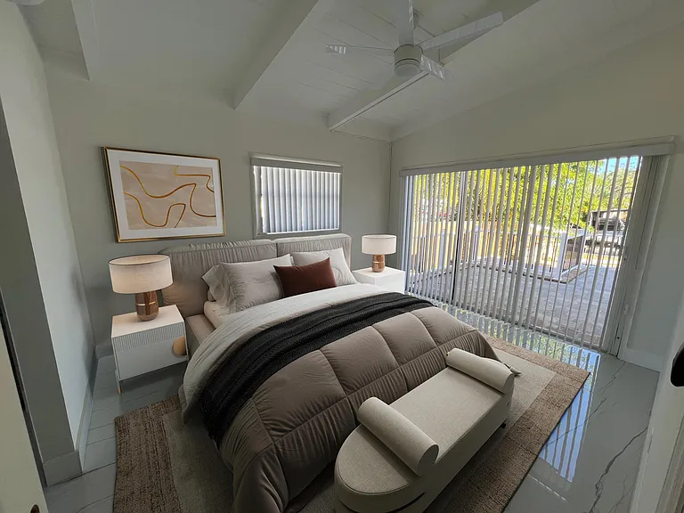 2518 Key Largo Ln — Photo 8