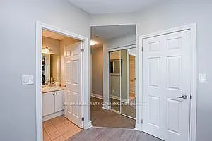 3504 Hurontario St #609 — Photo 4
