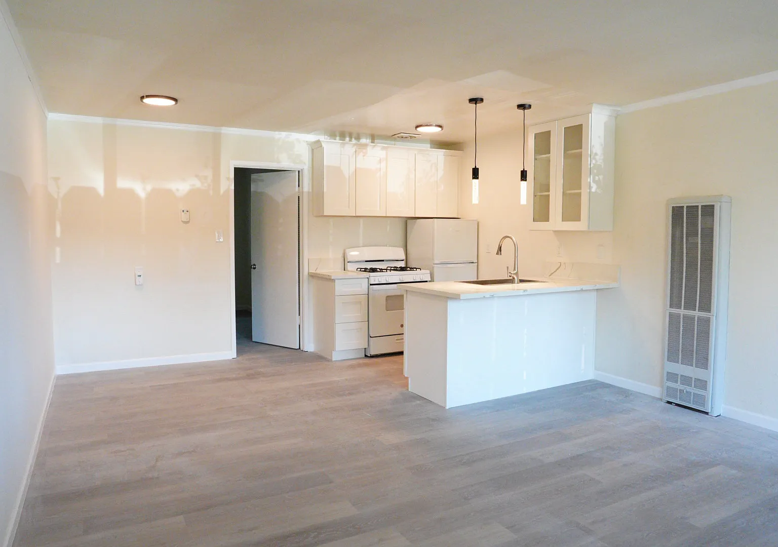 1 bed, 510 sqft, $2,200 — Photo 1