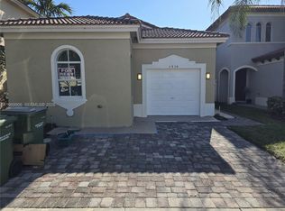 3930 NE 12th Dr, Homestead, FL 33033
