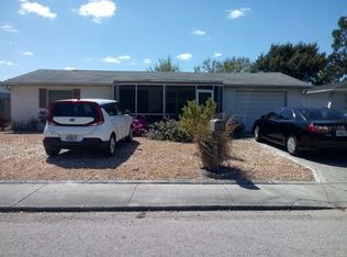 7400 Mayfield Dr, Port Richey, FL 34668