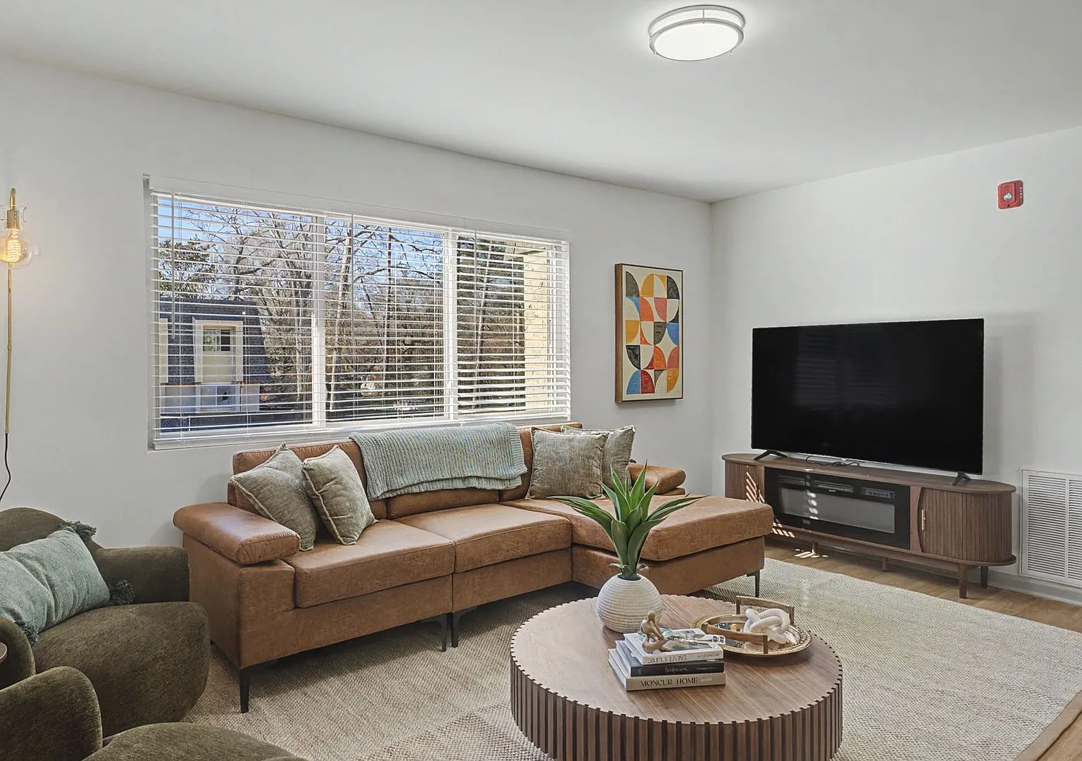 Park West Apartment Homes — Photo 2