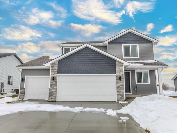1012 Westridge St SW, Bondurant, IA 50035