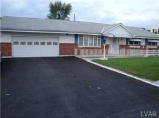 7461 Woodbine Rd, Macungie, PA 18062