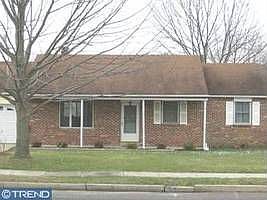 1st image of 1012 Winslow Rd