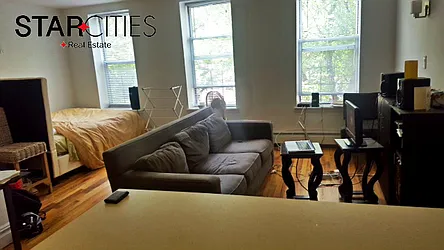 Rented by STAR CITIES INTERNATIONAL PROPERTY CORPORATION