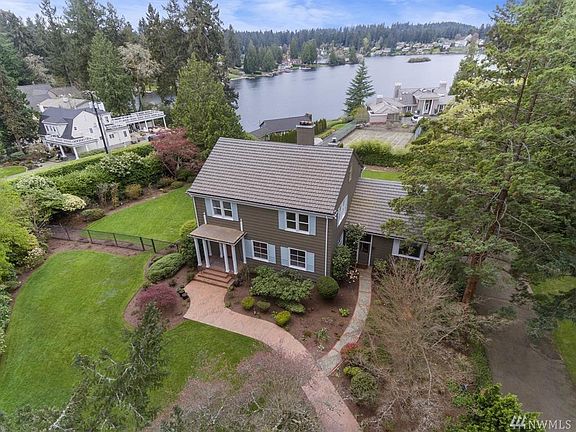 2nd image of 7121 Interlaaken Dr SW