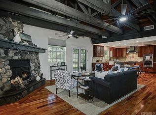 745 N Stage Coach Ln, Fallbrook, CA 92028