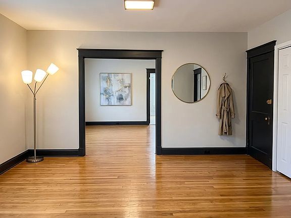 2nd image of 5646-5648 Phillips Ave Floor 2