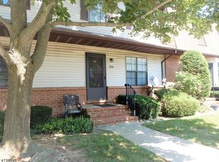 254 Riva Dr, Hackettstown, NJ 07840