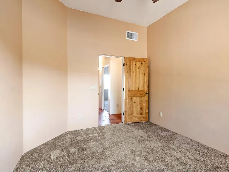 10450 E Placita Guanajuato — Photo 30