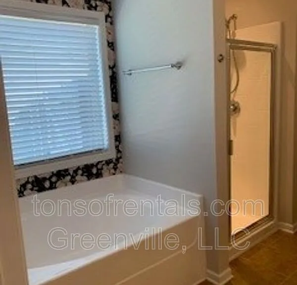 205 Silver Hawk Dr — Photo 11