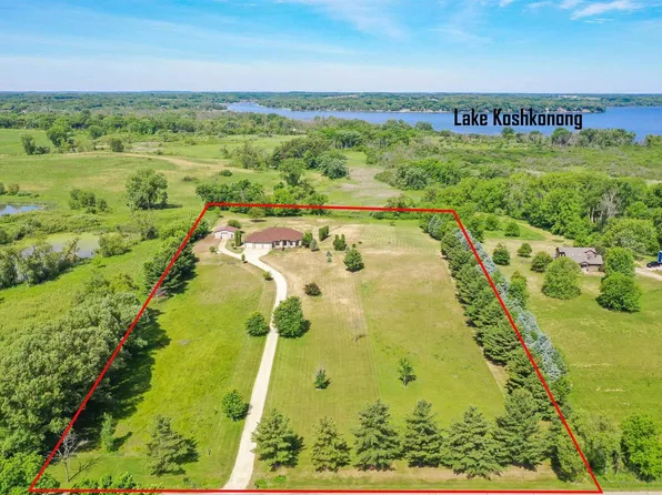 11129 N Charley Bluff Road, Milton, WI 53563