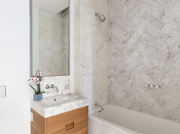 500 West 25th Street image 16 of 16