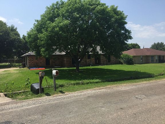 3rd image of 115 Crest Brook Dr
