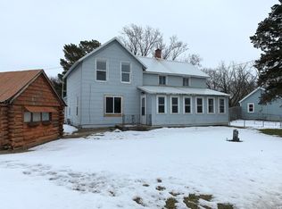 5401 Reimer Dr, Roscoe, IL 61073