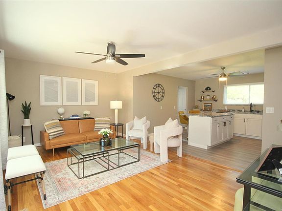 3rd image of 3116 Aberdeen Dr