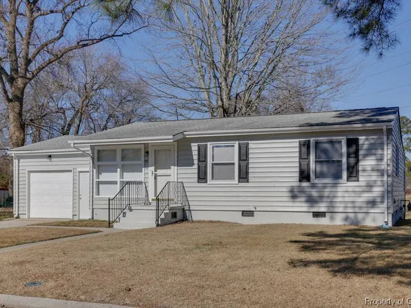707 74th St, Newport News, VA 23605