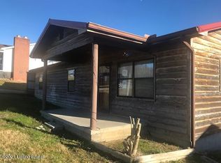 296 Camp Ridge Rd, La Follette, TN 37766