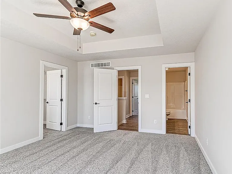 6942 Bluebell Ct — Photo 11