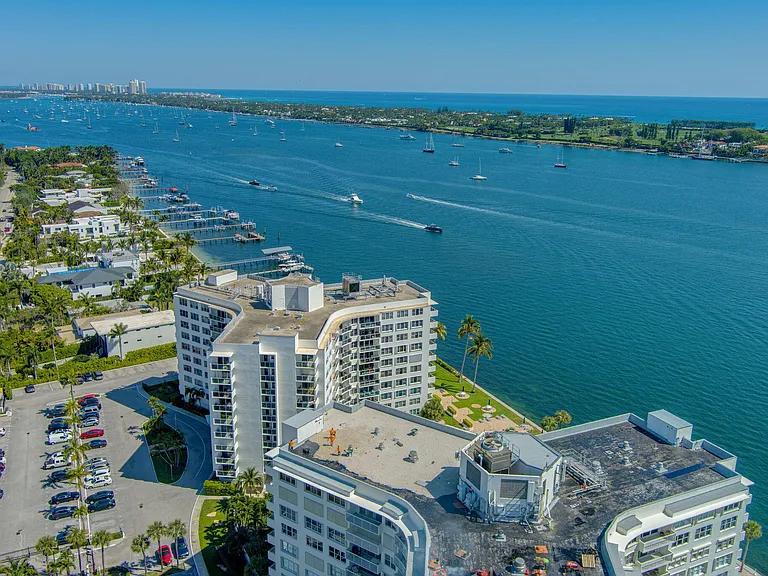 2800 N Flagler Dr #202 — Photo 45