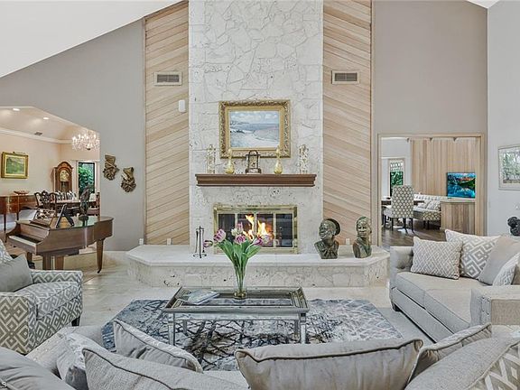 2nd image of 730 BAY TREE CT