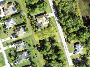 285 Australian Dr #86, Rotonda West, FL 33947