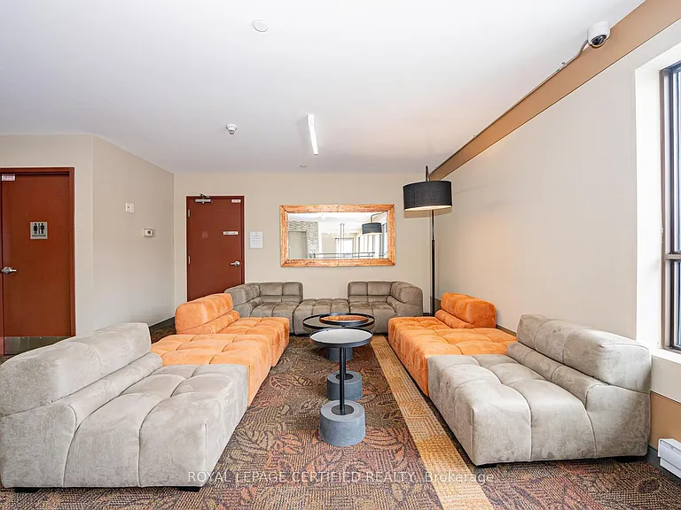 26 Wellington St #205 — Photo 10
